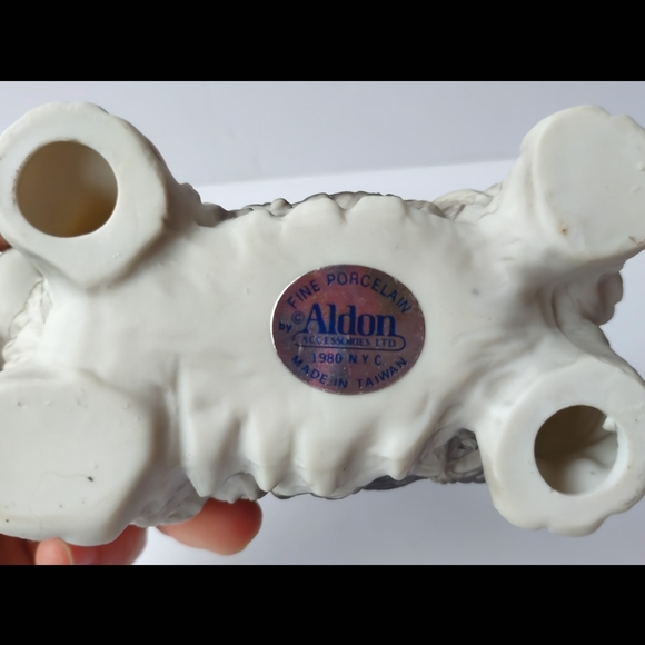 Vintage Aldon Fine Porcelain Bisque Shih Tzu Yorkie Dog Figurine Gray White 4" - Picture 6 of 6